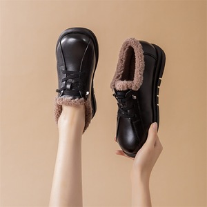 <strong>Ladies</strong> New Design <strong>Winter</strong> Wool Warm Mao Mao <strong>Shoes</strong> Deep Leather Middle-Aged Elderly Leisure Snow Boots with Faux Fur Insole - Product Image 6