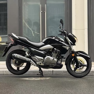 <span class=keywords><strong>Moto</strong></span> Suzuki GW250 <span class=keywords><strong>Inazuma</strong></span> Usata di Alta Qualità, Motocicletta Stradale a Benzina 250cc Classica Pronta per la Spedizione - Product Image 4