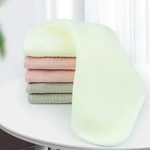 Hot new product 100% 4 layers gauze organic cotton bib drool children square washcloth handkerchief