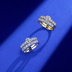 Conjunto <span class=keywords><strong>de</strong></span> Anillos <span class=keywords><strong>de</strong></span> Compromiso <span class=keywords><strong>de</strong></span> Lujo con Moissanita <span class=keywords><strong>de</strong></span> 2.1 CTW <span class=keywords><strong>en</strong></span> Plata <span class=keywords><strong>de</strong></span> Ley S925, Anillo <span class=keywords><strong>de</strong></span> Compromiso Solitario y Anillo <span class=keywords><strong>de</strong></span> Boda <span class=keywords><strong>de</strong></span> Eternidad Completa - Product Image 4