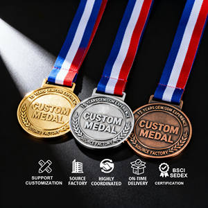 Medaglie Sportive Personalizzate in Metallo a Prezzo di Fabbrica, Lega di Zinco Placcata Oro, Argento, Bronzo con Nastro - Product Image 1