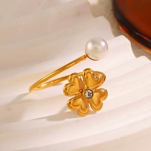 Mode Europe et américain diamant amour fleur perle ouverte bague réglable femme minorité 18K plaqué or bague en gros - Product Image 4