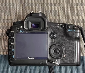 Appareil Photo Numérique d'Occasion Bonne Qualité <span class=keywords><strong>Canon</strong></span> EOS <span class=keywords><strong>5D</strong></span> <span class=keywords><strong>Mark</strong></span> II Boîtier Plein Format Uniquement - Product Image 3