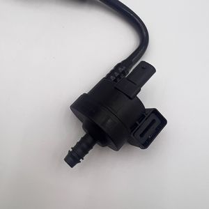 Válvula solenoide del depósito de carbón Shuangyi 06L133781AD para Audi A4L B9 Q5L DC 12V - Product Image 1