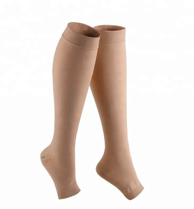 <span class=keywords><strong>Bas</strong></span> <span class=keywords><strong>de</strong></span> <span class=keywords><strong>contention</strong></span> médicaux pour femmes |   Chaussettes <span class=keywords><strong>de</strong></span> <span class=keywords><strong>contention</strong></span> et <span class=keywords><strong>de</strong></span> soutien pour varices <span class=keywords><strong>de</strong></span> haute qualité, ajustement confortable, bout ouvert - Product Image 6