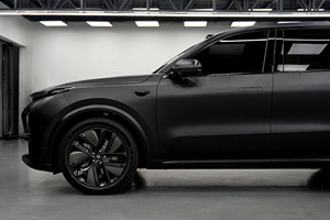 Car Vinyl <b>Wrap</b> Film Frosting <b>black</b> PET Metallic High Gloss Air Release Anti Scratch Full Body Automotive Color Changing Film - Product Image 3