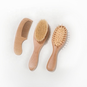 Set de Regalo de Cepillo para Bebé de Cerdas Suaves de Cabra Ecológicas al por Mayor, Peine de Madera 100% Natural, Masajeador, Impermeable, Moderno y Saludable - Product Image 3