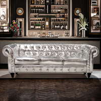 Juego de Sofás Chesterfield de Cuero PU Plateado de Estilo Moderno Vintage para Uso Comercial en Clubes, Bares, Hoteles, Vestíbulos, Fiestas, Salas de Estar y Villas