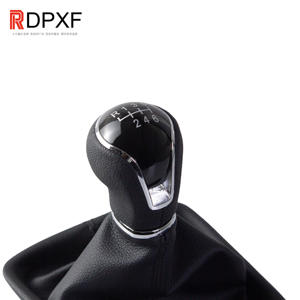 Funda de Piel para Palanca de Cambios de 5/6 Velocidades para <span class=keywords><strong>Seat</strong></span> <span class=keywords><strong>Leon</strong></span> III 3 MK3 2012-<span class=keywords><strong>2020</strong></span> - Product Image 4