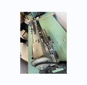 Machine à coudre industrielle <span class=keywords><strong>PFAFF</strong></span> à double aiguilles, fabriquée en allemagne - Product Image 1