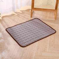 Coussin Confort Épais pour Animaux de Compagnie, Vente en Gros Usine, Tapis Antidérapant Lavable pour Petits Animaux, Idéal pour Cage Intérieure et Usage Quotidien