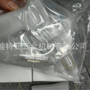 Pistolet à air comprimé ASONE CAGN-P-14 1-6139-01, pistolet à eau de laboratoire avec filtre, débit de 2 L/min, type d'alimentation par aspiration - Product Image 2