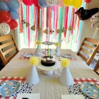 Ensemble de décorations Damai personnalisées en papier imprimé offset 6/4 couleurs, assiettes, fanions et ballons pour fête d'anniversaire de chiot/chien