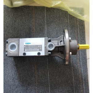 Bomba de tornillo Knoll KTS 25-38-T-KB eléctrica de 1 HP con conexión de brida de 1-1/2 pulgadas, descarga de 0.1-10 bar, bomba de alta presión - Product Image 4