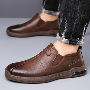 Mocassins en cuir pour hommes, bout rond, à enfiler, semelle souple, chaussures décontractées de printemps - Product Image 2
