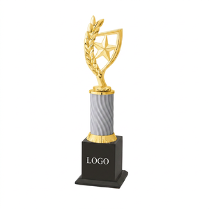 Elegante Trofeo Estrella Dorada Grabado, Acabado Metálico de Fundición a Presión Premium, Portátil para Reuniones Anuales y Reconocimiento de Competiciones - Product Image 1