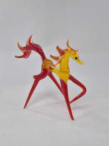 Figura de Dragón Mítico de Vidrio Soplado a Mano, Escultura Artística Roja - Product Image 3
