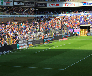 2024 ngoài trời P5 P6 P8 sân vận động bóng đá chu vi video LED hiển thị tủ 960x960mm sân vận động màn hình kỹ thuật số giá Bảng hiển thị - Product Image 3