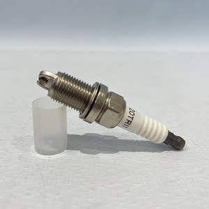 Bougies d'allumage <span class=keywords><strong>automobile</strong></span> en gros OEM K20tr11 90919-01198 Bougies d'allumage d'origine pour voitures toyota - Product Image 4