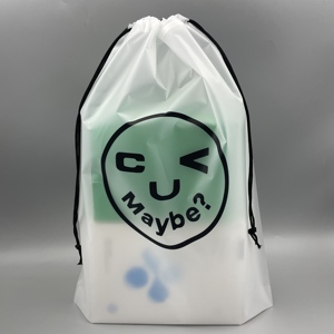 कस्टम लोगो मुद्रित इको फ्रेंडली इको ड्रा स्ट्रिंग पाउच फ्रॉस्टेड/मैट प्लास्टिक पॉली ड्रॉस्ट्रिंग पैकेजिंग बैग - Product Image 4