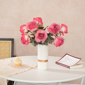 Roses artificielles en soie plastique, fleurs réalistes pour la décoration de la maison et les accessoires de mariage - Product Image 3