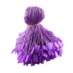 Étiquettes de vêtements personnalisées en plastique vert imprimées découpées au laser autocollantes 16 cm, étiquettes de vêtements pour chaussures, sacs, étiquettes de logo suspendues - Product Image 2