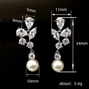 Eleganti Orecchini Pendenti a Forma di Foglia con Perle per Donne, Orecchini Lunghi Medi per Uso Quotidiano e Feste, Gioielli alla Moda - Product Image 4