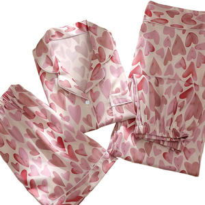 Yaz tasarım üç parçalı pembe renkler kadın pijama kısa kollu Set ipek pijama uzun pantolon ve şort pantolon 3 adet Set - Product Image 1