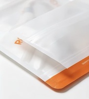 Sac à fermeture éclair personnalisé avec logo imprimé, vente en gros directe d'usine, avec trou de suspension pour câble de chargeur USB et accessoires électroniques