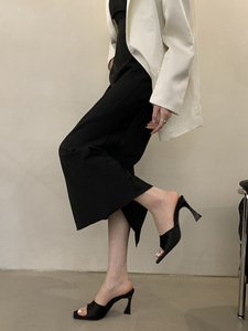 Sandalias de Tacón <span class=keywords><strong>Ancho</strong></span> de Seda de Alta Calidad para Mujer, Pantuflas Cómodas con Punta Cuadrada, Mules con Tacones Originales, Zapatos de Vestir para Fiesta de Verano, Color Marrón - Product Image 2