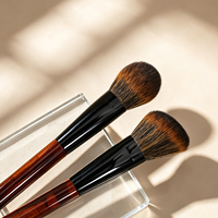 Pinceau de maquillage de luxe avec manche en acétate, étiquette privée, poils synthétiques doux, logo personnalisé, pinceau cosmétique de haute qualité
