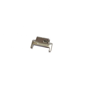 Conector adaptador de banda de reloj de acero inoxidable MIM 316L sólido personalizado de alta calidad para <span class=keywords><strong>Fitbit</strong></span> <span class=keywords><strong>Inspire</strong></span> <span class=keywords><strong>3</strong></span> - Product Image 4