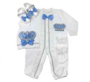 Baju Monyet Bayi Grosir Kustom Baru Lahir Desain Baru Modern Mewah 4 Buah Set Baju Monyet Bayi dengan Sepatu 0-12 Bulan