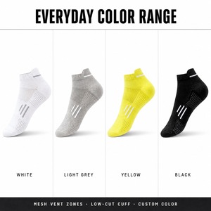 Chaussettes <span class=keywords><strong>de</strong></span> basketball basses blanches personnalisées avec zone ventilée en maille, chaussettes <span class=keywords><strong>de</strong></span> sport athlétiques pour <span class=keywords><strong>tapis</strong></span> <span class=keywords><strong>de</strong></span> <span class=keywords><strong>course</strong></span>, vente en gros OEM - Product Image 4