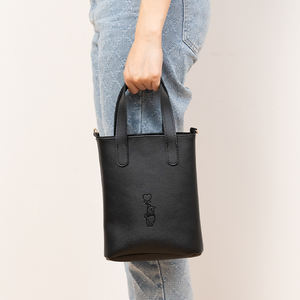 Sac à main portable 2025 personnalisé avec imprimé dessin animé, en PU gaufré 2 voies, fermeture éclair, doublure en PU, style Normcore/Minimaliste, capacité 1-1,9L - Product Image 5