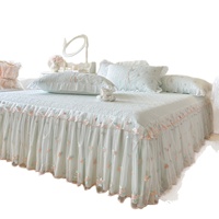 Parure de lit quatre pièces 2026 en soie de bambou glacée, motif floral, jupe de lit croissant, couleur unie, fraîche et rafraîchissante, avec couvre-lit en dentelle