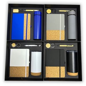Set de Regalo 4 en 1 para Acción de Gracias: Cuaderno de Corcho Bicolor, Bolígrafo, Destapador de Botellas y Llavero con Taza de Café - Product Image 2