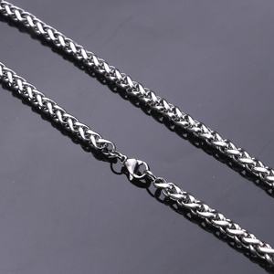 थोक कस्टम यूनिसेक्स क्लासिक लिंक स्टेनलेस स्टील चेन हार सोना प्लेटेड वाटरप्रूफ गैर-तिरनिश नो-फीका हाइपोएलर्जेनिक - Product Image 3