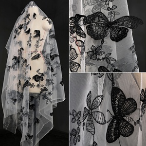 Tissu en dentelle papillon noir, tissu en <span class=keywords><strong>tulle</strong></span> brodé floral papillon, maille transparente multicolore pour <span class=keywords><strong>couture</strong></span> DIY - Product Image 1