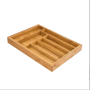 Organizador de Cubiertos Rectangular Ajustable de Bambú para Cajones de Cocina, Diseño Plegable para un Almacenamiento Eficiente de Utensilios - Product Image 1