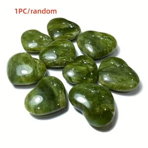 Pierre de serpentinite verte en gros et cristal de cœur d'agate mousse - Pierre polie lisse pour la méditation, la création, la décoration - Cadeau - Product Image 2