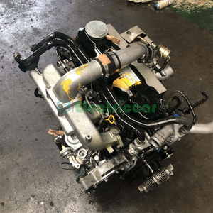 Motor Nissan TD27 Usado en Buenas Condiciones con Caja de Cambios - Product Image 5