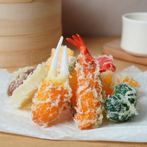 Modelo de camarón tempura japonés simulado, divertido y realista, llavero de juguete con forma de comida, colgante para bolso de pareja - Product Image 4