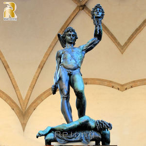 Escultura de Bronce de Gran Tamaño, Clásica, Fundida, de Perseo Sosteniendo la Cabeza de Medusa, para Jardín o Parque - Product Image 2