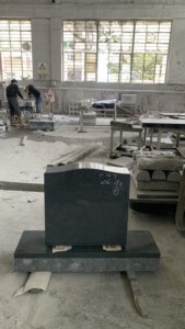 Traditional American Granite Tombstone <b>Memorial</b> with 1 Year Warranty-Serp Top Die - Product Image 4