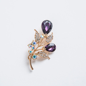 Broche Fleur Scintillante en Cristal pour Femme, Broche Tulipe Haut de Gamme en Alliage, Version Coréenne Colorée - Product Image 2