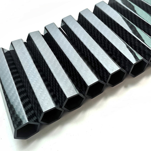 Tube hexagonal en fibre de carbone de haute qualité léger pour la taille du robot UAV d'aviation - Product Image 6