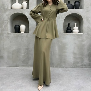 Conjunto de 2 Piezas para Mujer, Nuevo, Elegante, Cárdigan y Falda Larga, Color Sólido, a la Moda - Product Image 1