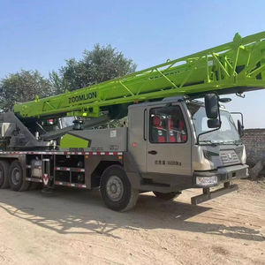 Grue sur camion Zoomlion 50 tonnes d'occasion, équipement de levage lourd à vendre - Product Image 1