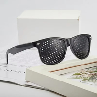 Lunettes anti-myopie personnalisées pour l'astigmatisme Lunettes de correction de la vue Fatigue avec trous pour l'amélioration de la vue Lunettes